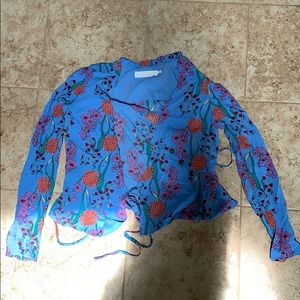 Floral front tie shirt !!